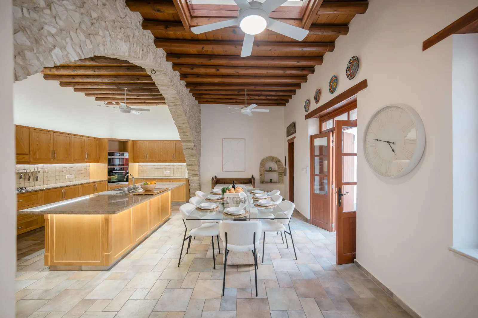 Kitchen and dining under the arch